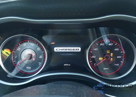 2017 Dodge Charger Sxt Awd z USA, uszkodzony, nr VIN 2C3CDXJG4HH653223